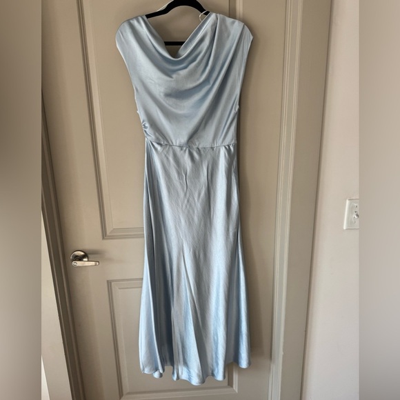 NWT ASTR Blue Satin Mairyn Dress l M - Picture 6 of 6